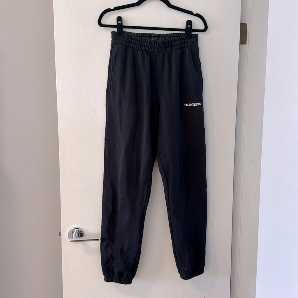 Talentless lightweight sweatpants
